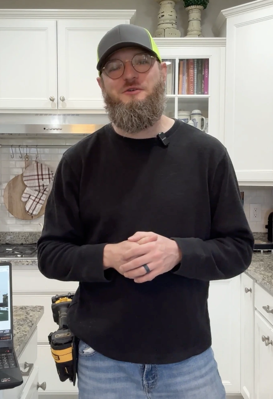 Highlights my work and attract clients effortlessly.